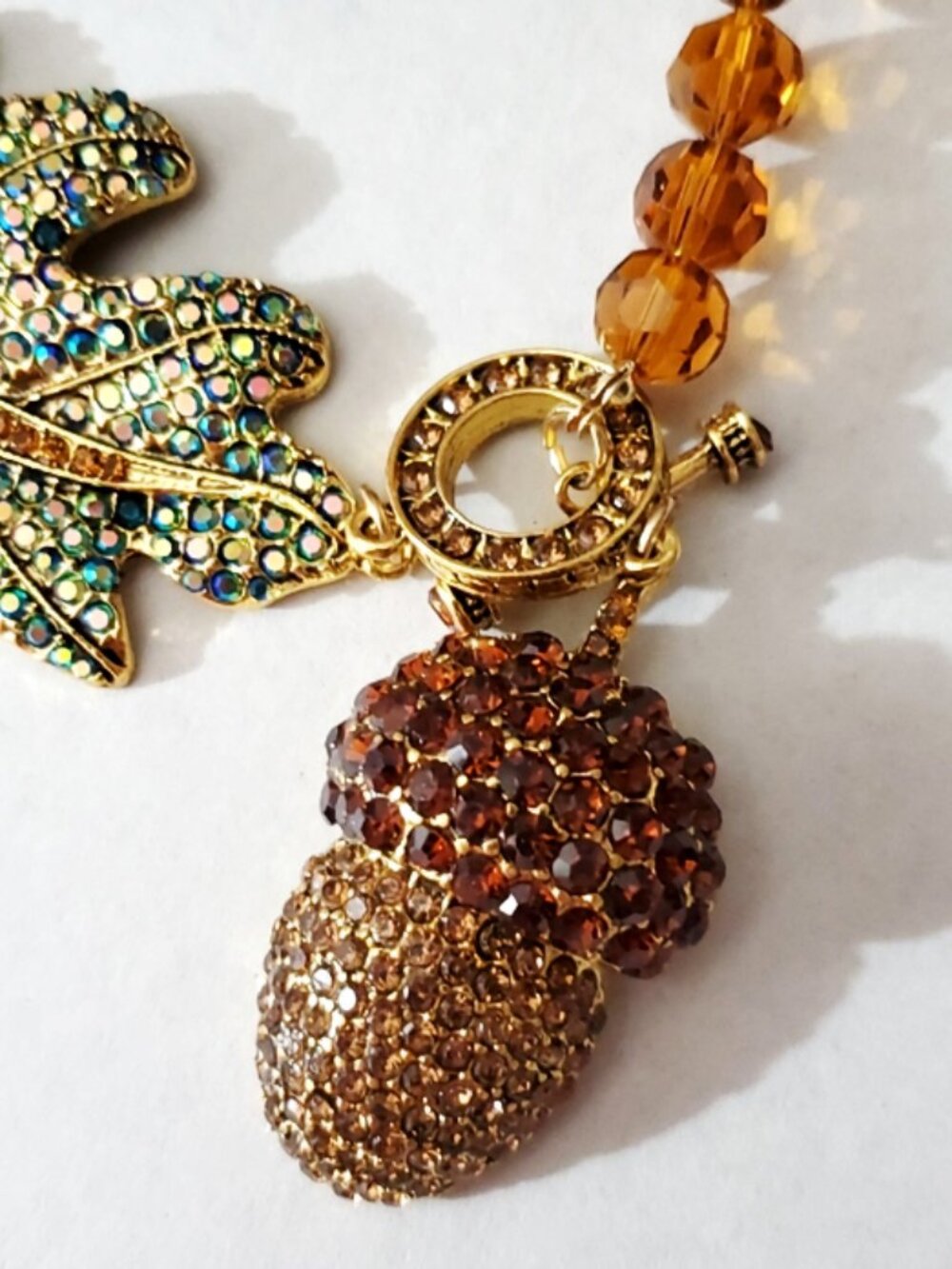 Acorn Toggle Necklace Leaf Amber Tone Glass Beads Rhinestones NWOT Perfect 33032 - Picture 7 of 8